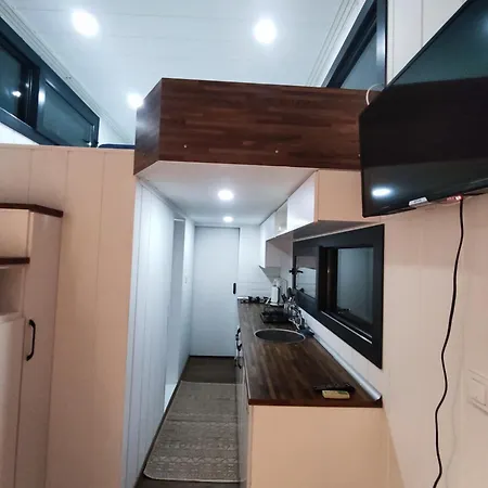 Zeytiny House *